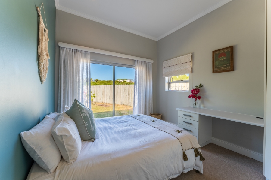 4 Bedroom Property for Sale in Cape St Francis Eastern Cape